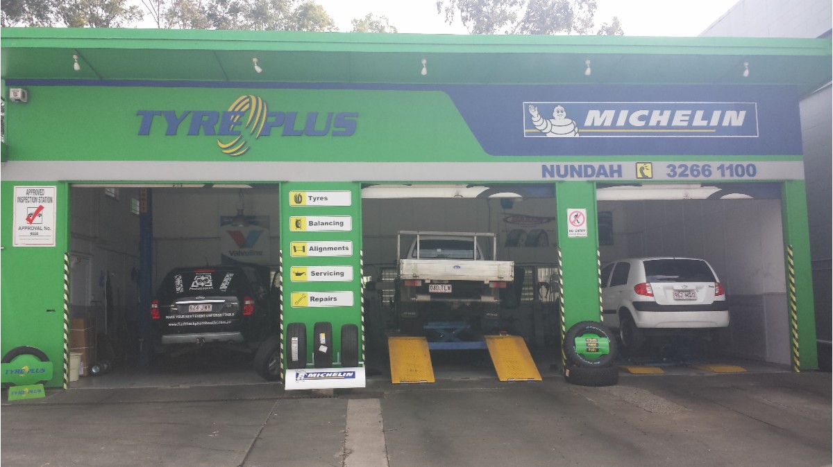 car mechanics nundah building